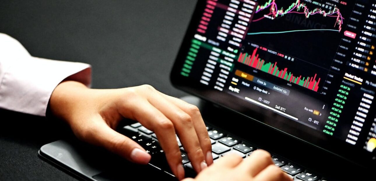 Mastering Finance: Essential Tips for Financial Success